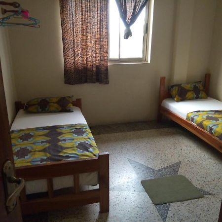 The Sleepy Hippo Hotel Accra Exterior photo